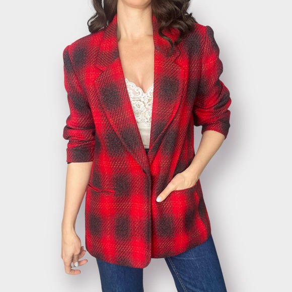 90s B T Traditions Red and Black Blazer - Picture 6 of 11